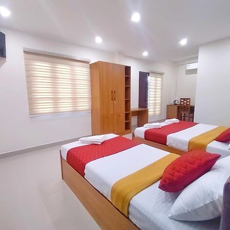 Lavender Arcade Kochi Exterior foto